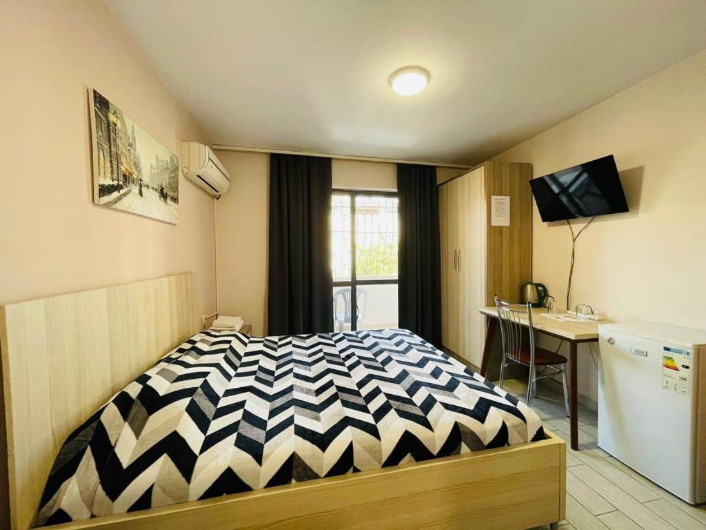 Urban Life Tirana- Economy Rooms Dış mekan fotoğraf